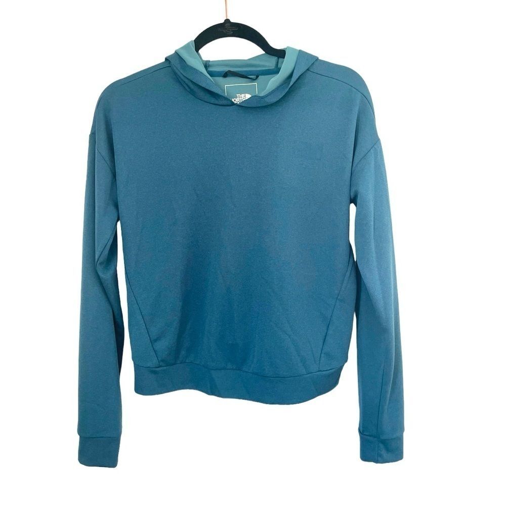The North Face hoodie women’s blue long sleeve lightweight sweatshirt size med
